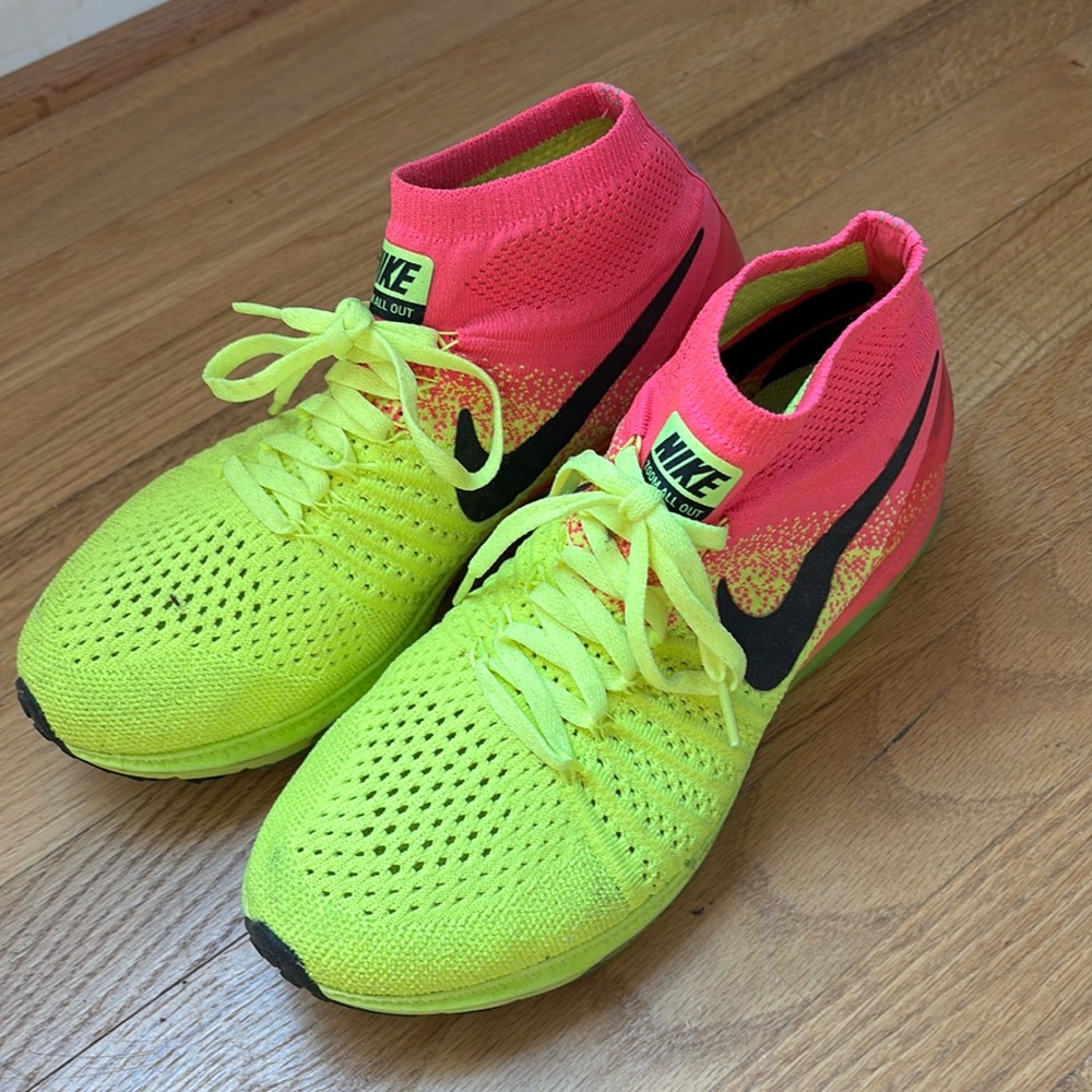 Nike sneakers, Neon green/yellow/pink size 8.5